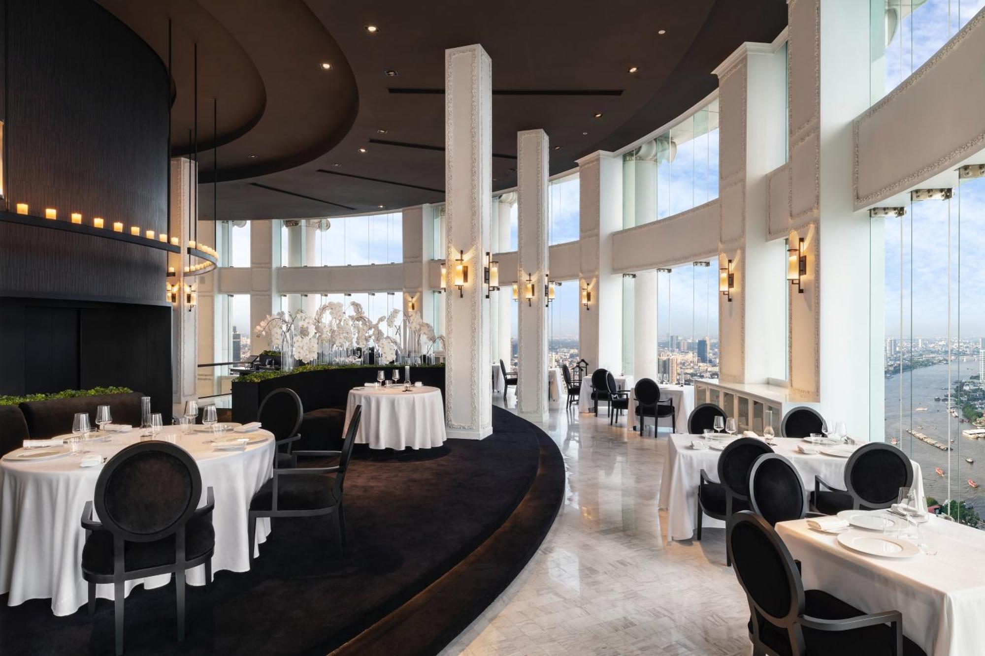 Tower Club At Lebua Hotel Bangkok Exterior photo